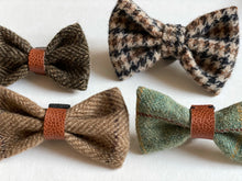 Load image into Gallery viewer, Dog bow tie
