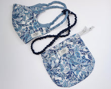 Load image into Gallery viewer, Blue paisley face covering set